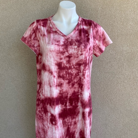V Neck Short Sleeves Tie Dye Midi Dress w 2 Slits - Picture 2 of 5
